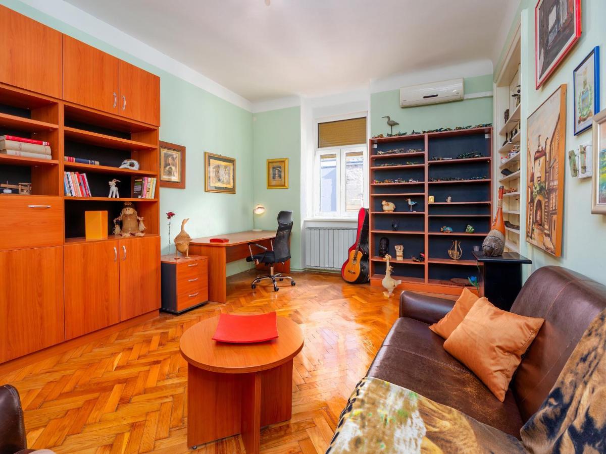 Grand Apartment In Strict Center Of Rijeka Exterior photo